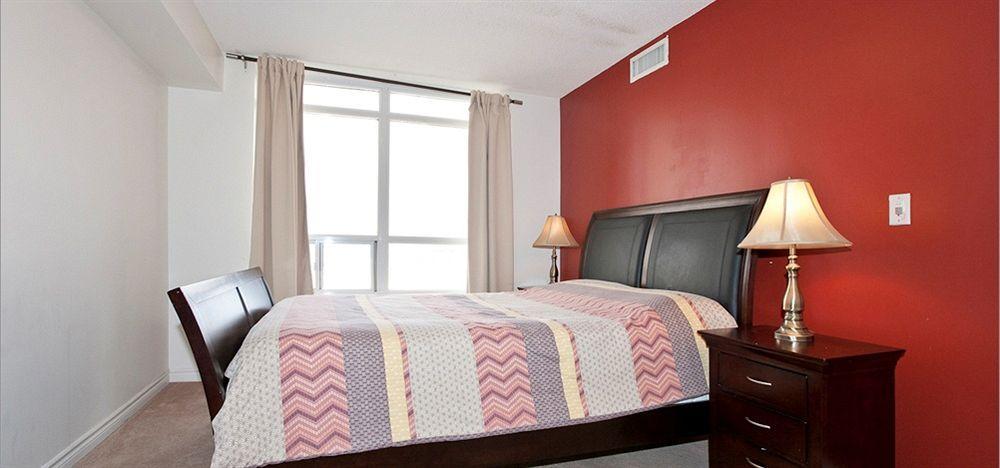 Downtown Mississauga Executive Suites Sq1 Ngoại thất bức ảnh